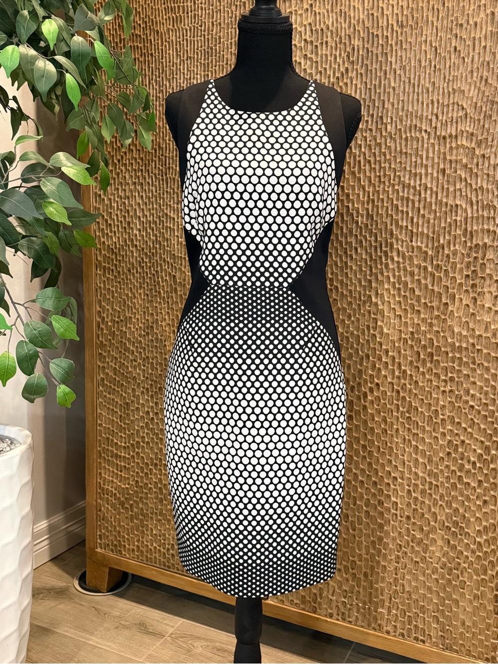 Laundry By Shelli Segal Black and White Polka Dot Midi Sheath Dress Back Zipper
